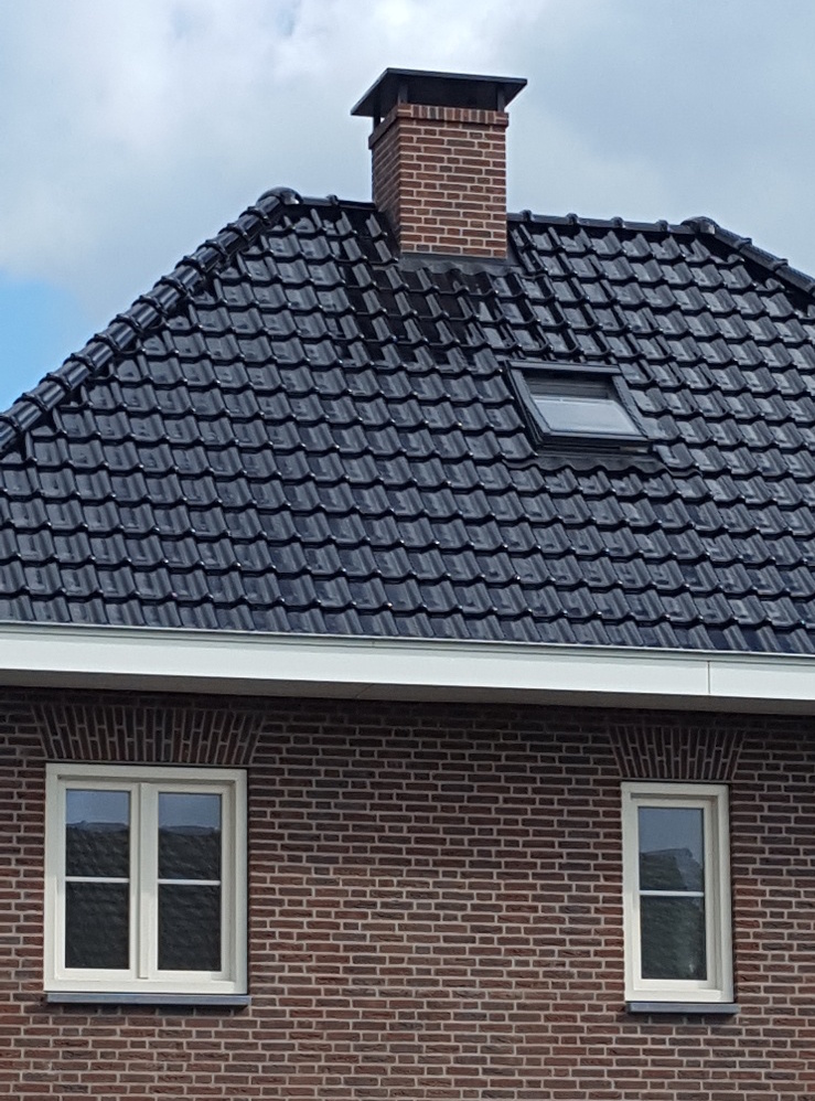 poujoulat-prefab-lichtgewicht-nok-schoorsteen-480228